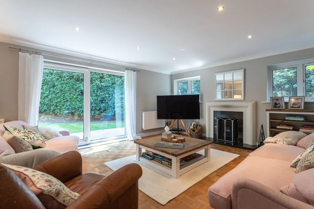 Maple House Pheasant Copse, Fleet, GU51 4LP, photo 9