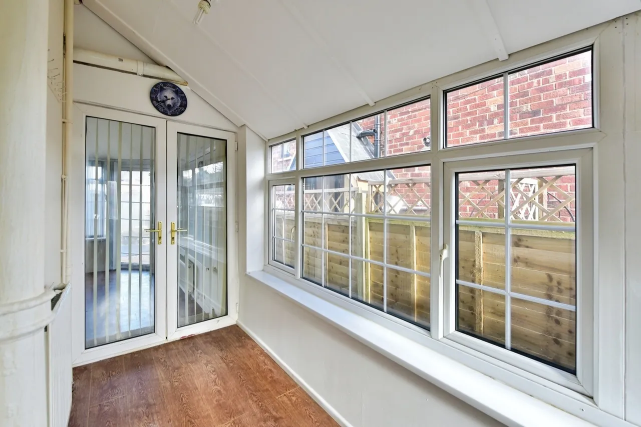 Spa View Drive, Sheffield, S12, photo 14