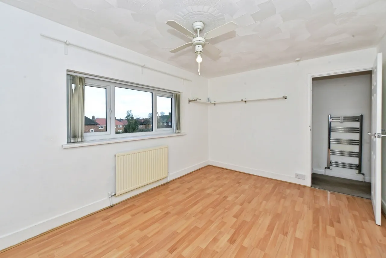 Spa View Drive, Sheffield, S12, photo 11