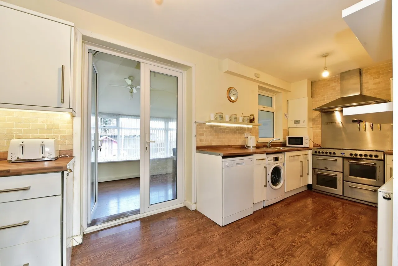 Spa View Drive, Sheffield, S12, photo 2