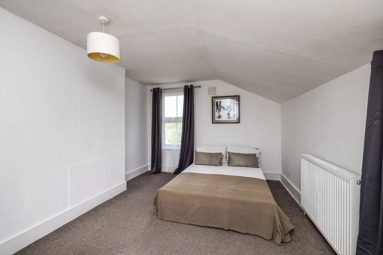 St. Swithuns Road, London, SE13, photo 17