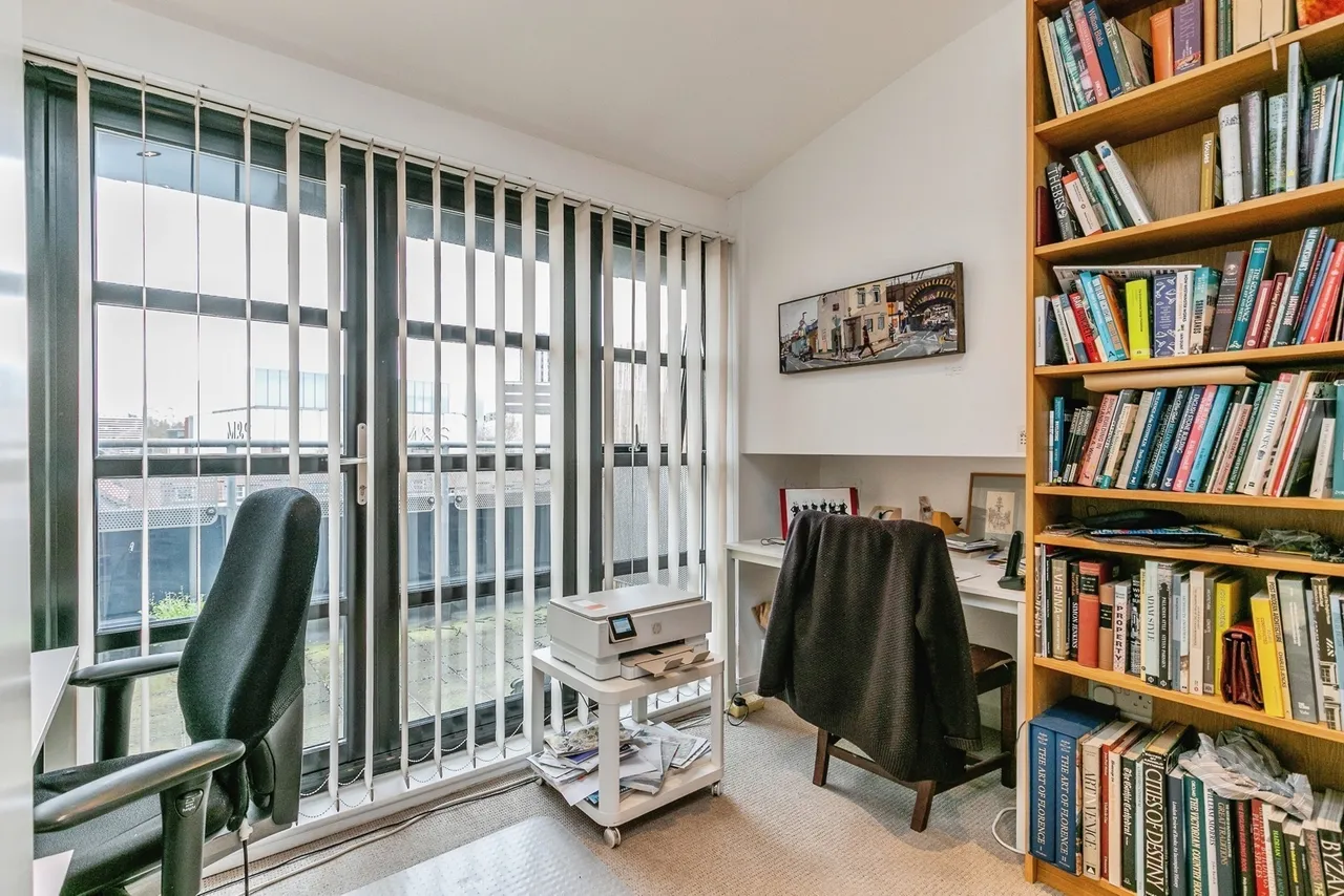 Norfolk Avenue, Bristol, BS2, photo 16