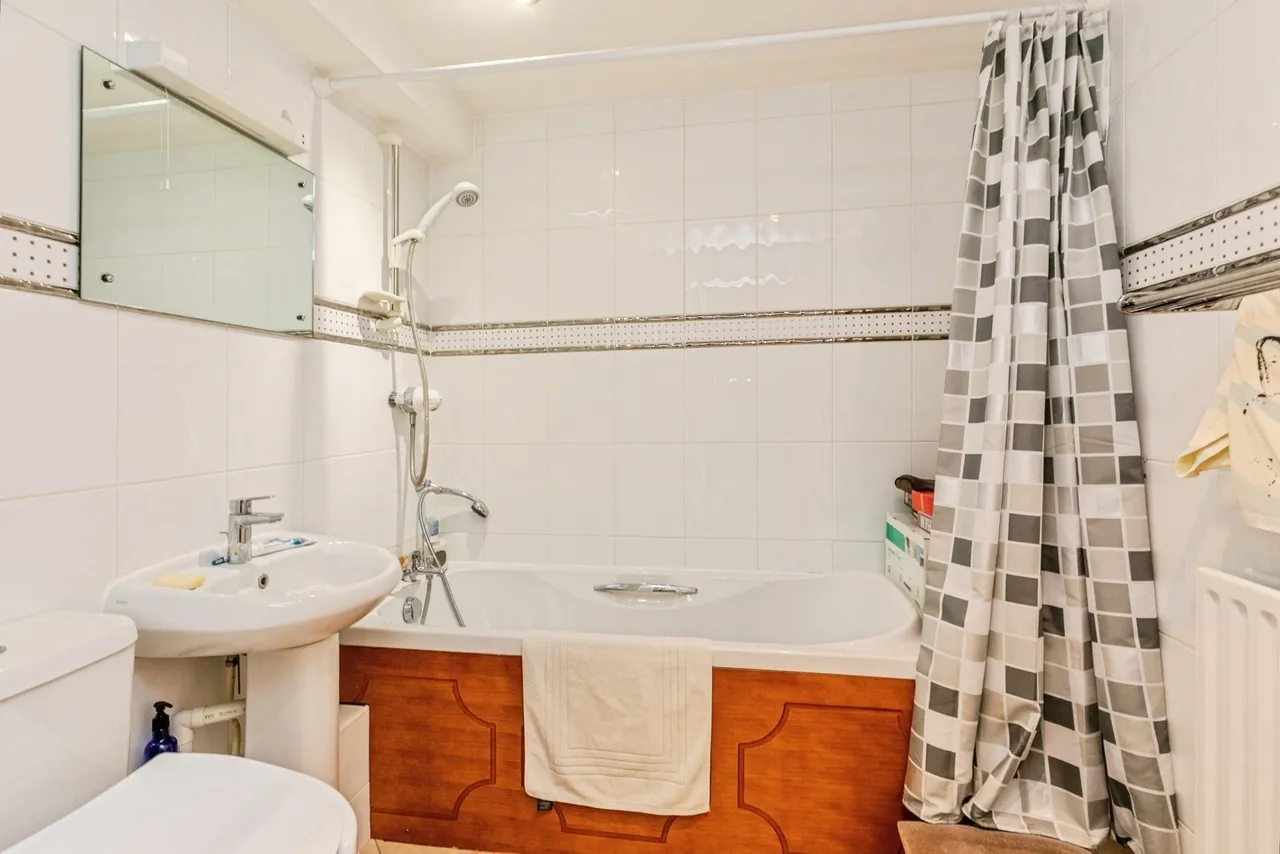 Norfolk Avenue, Bristol, BS2, photo 20