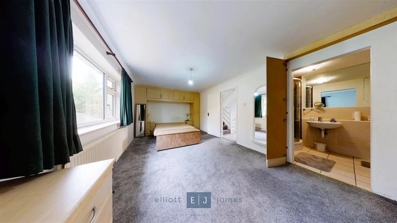 Swiss Cottage Place, Loughton, IG10, photo 10