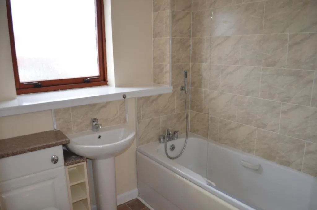 Sinclair Place, Falkirk, FK2, photo 4