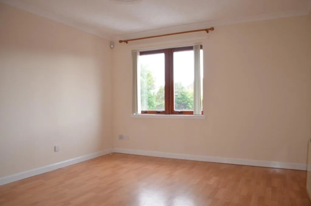Sinclair Place, Falkirk, FK2, photo 2