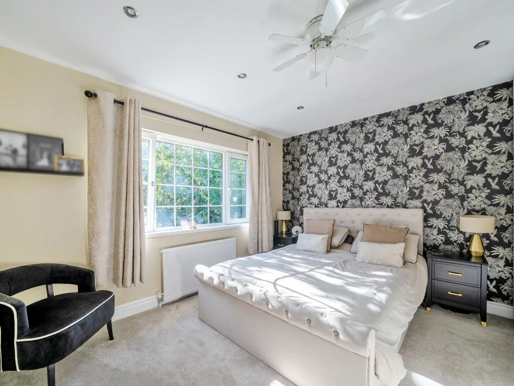 Kirkthorpe Lane, Kirkthorpe, WF1, photo 14