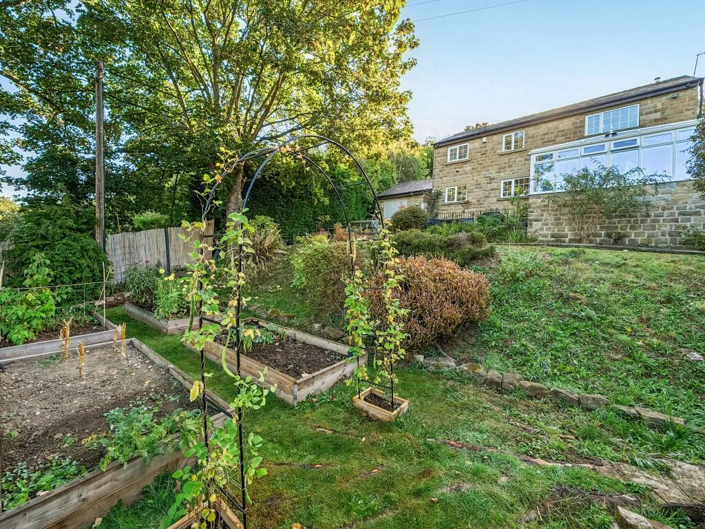 Kirkthorpe Lane, Kirkthorpe, WF1, photo 25