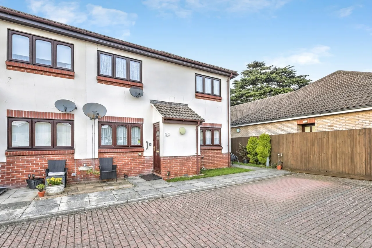 2 bed flat for sale — Bants Lane, Northampton, Northamptonshire, NN5