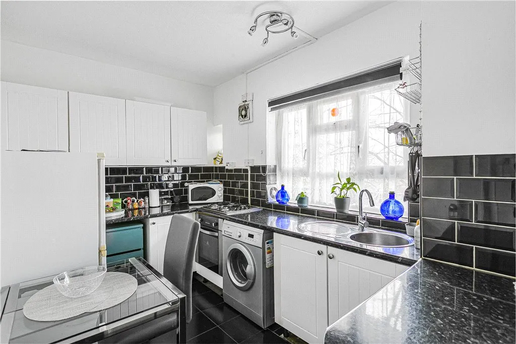 Brockham Drive, London, SW2, photo 2