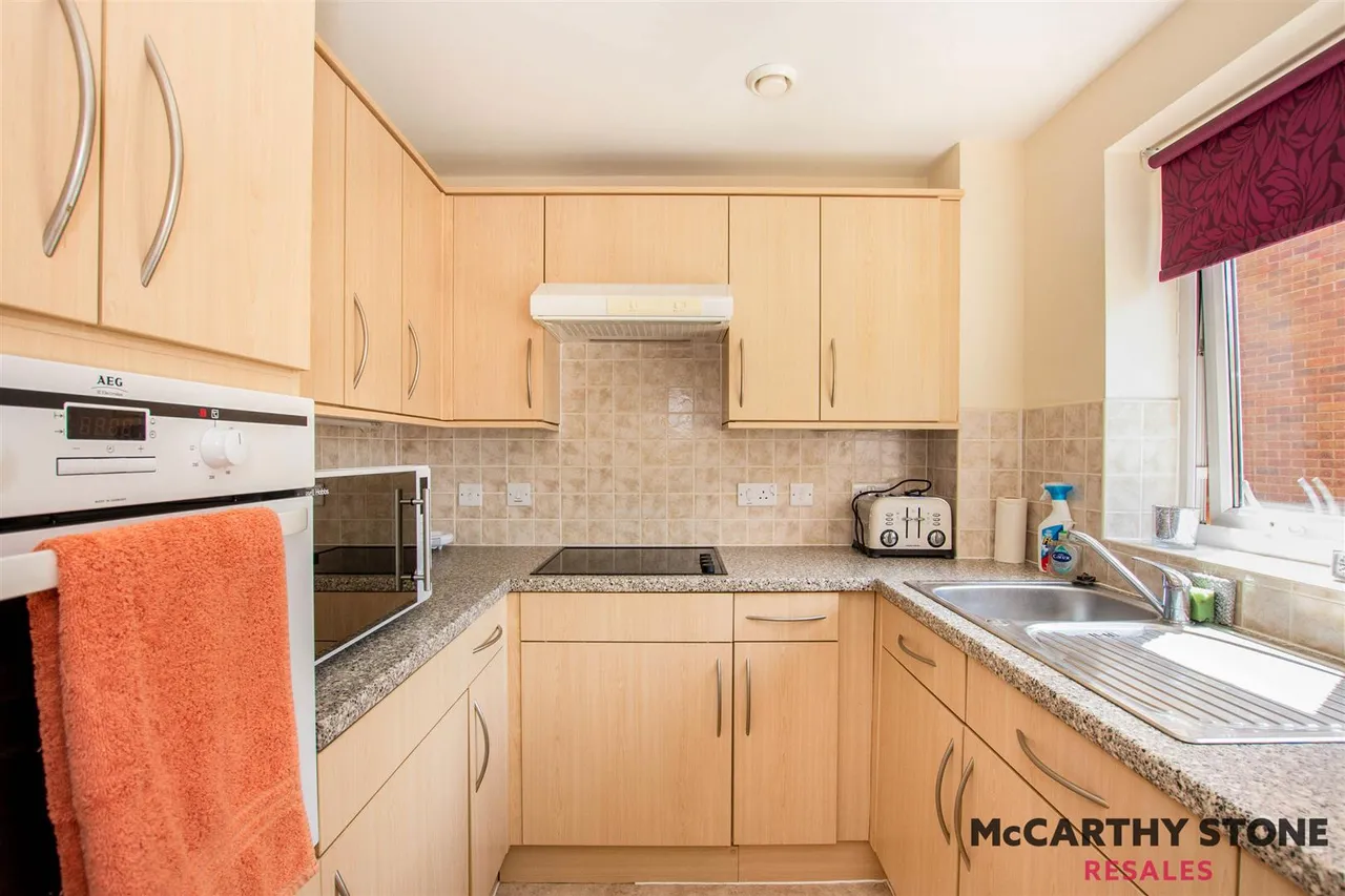 School Road, Moseley, B13, photo 6
