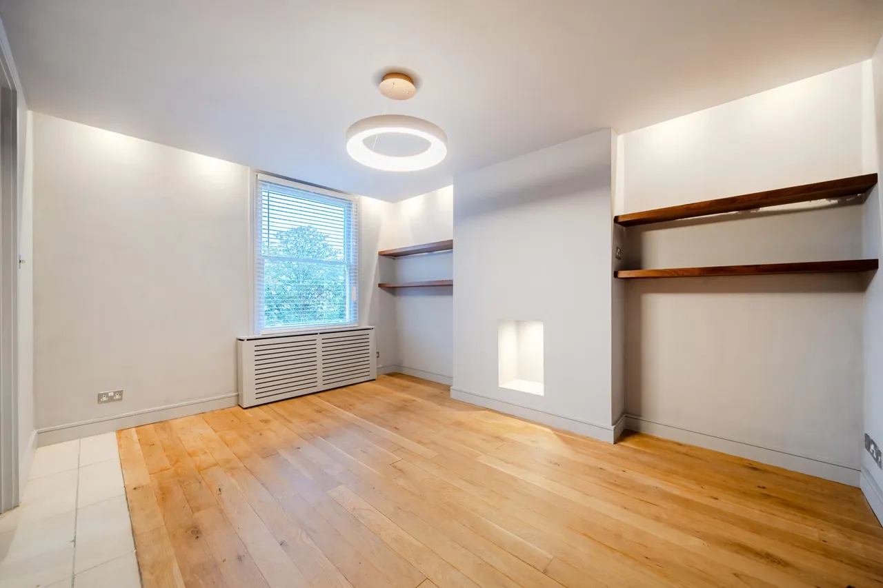 Venner Road, SE26, photo 2