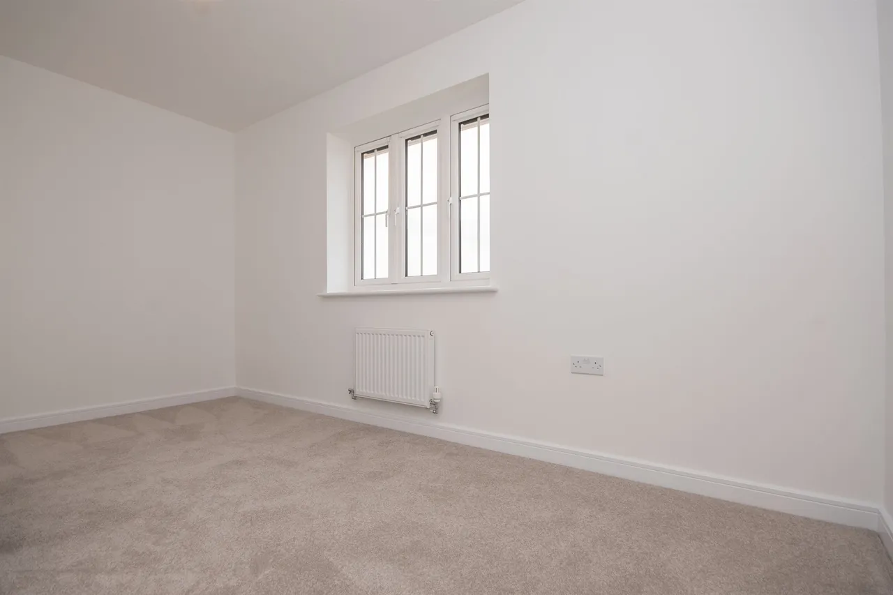 Irthlingborough Road North Wellingborough, NN8, photo 10