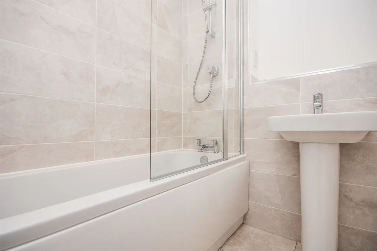Irthlingborough Road North Wellingborough, NN8, photo 8