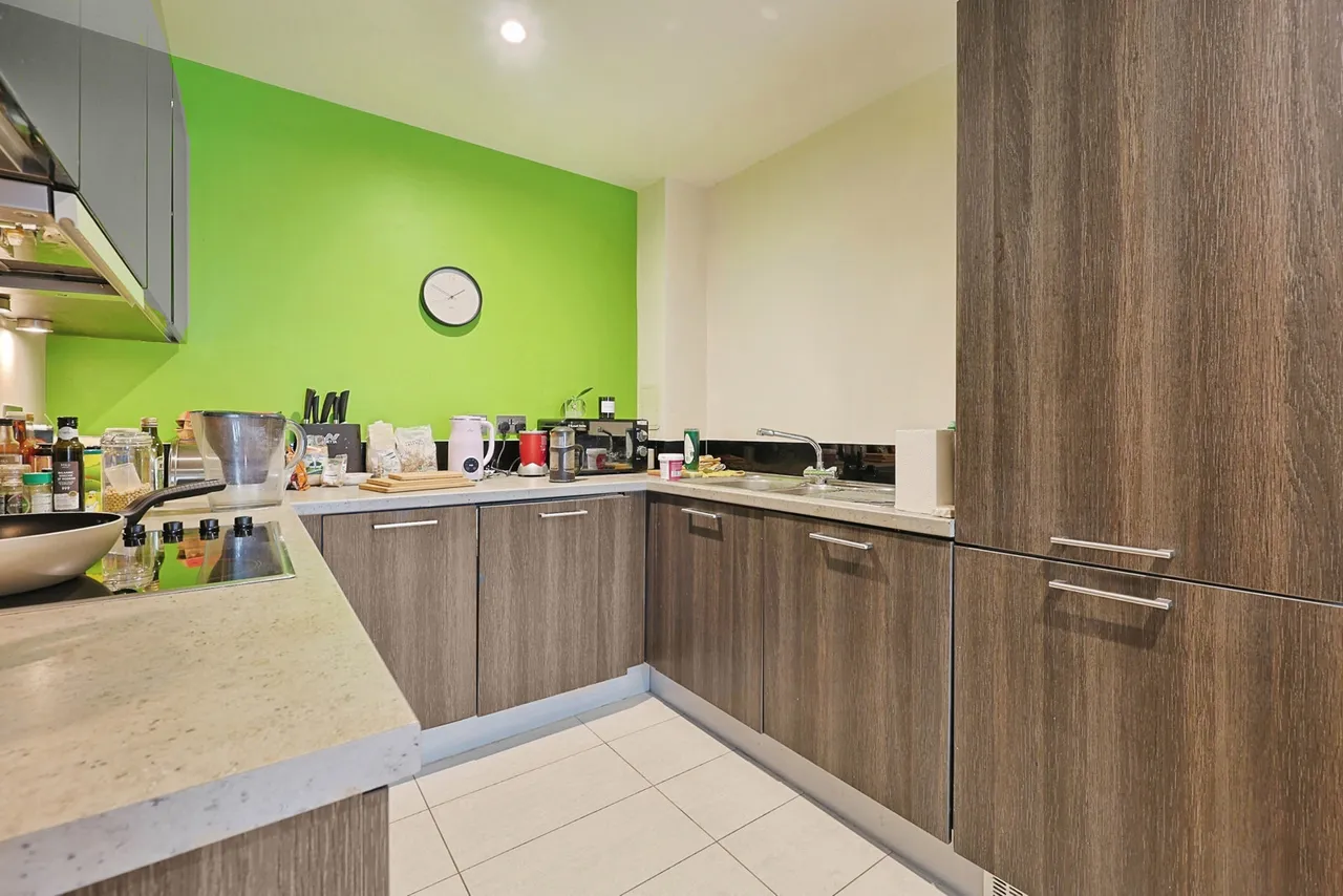 Larden Road, London, W3, photo 6