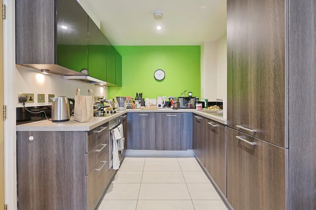 Larden Road, London, W3, photo 8