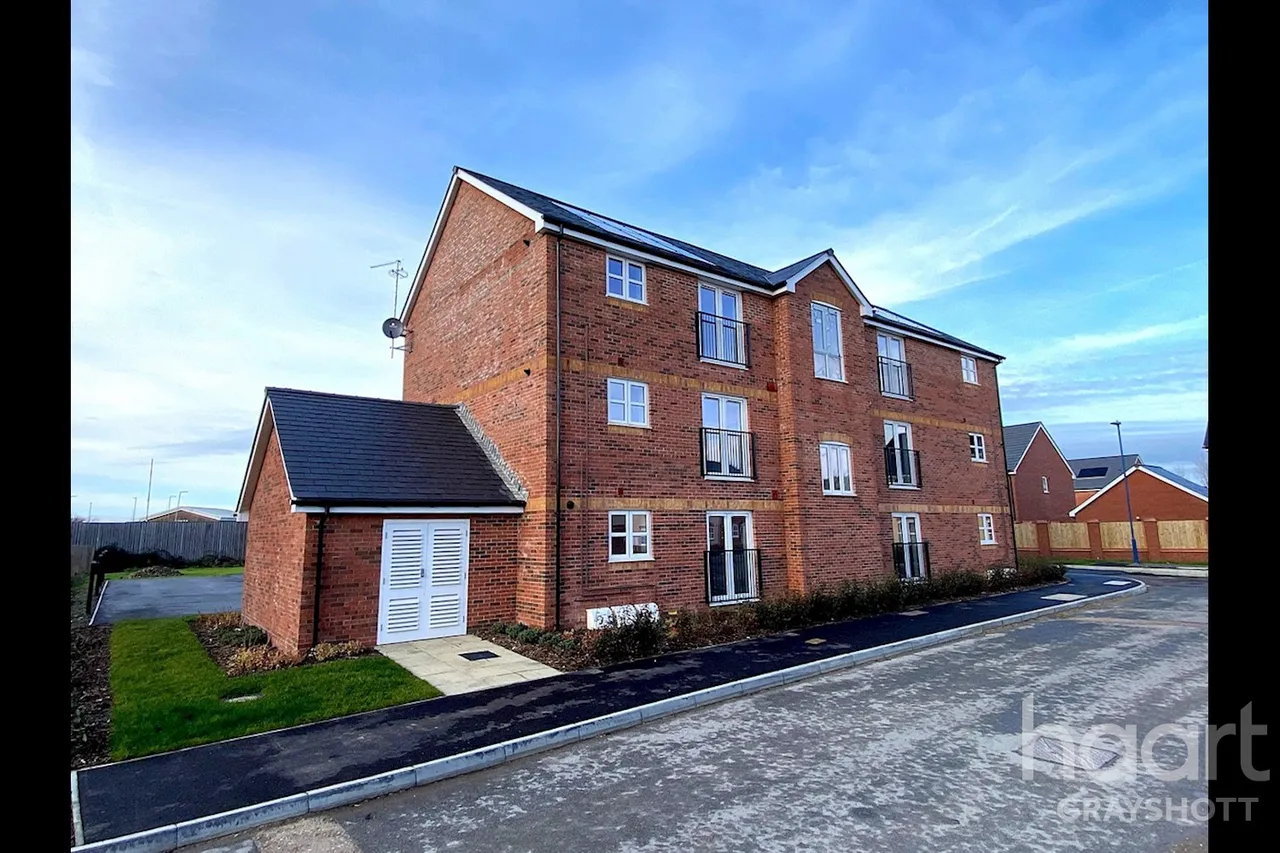 1 bed flat for sale, Eclipse Drive, Selsey, PO20