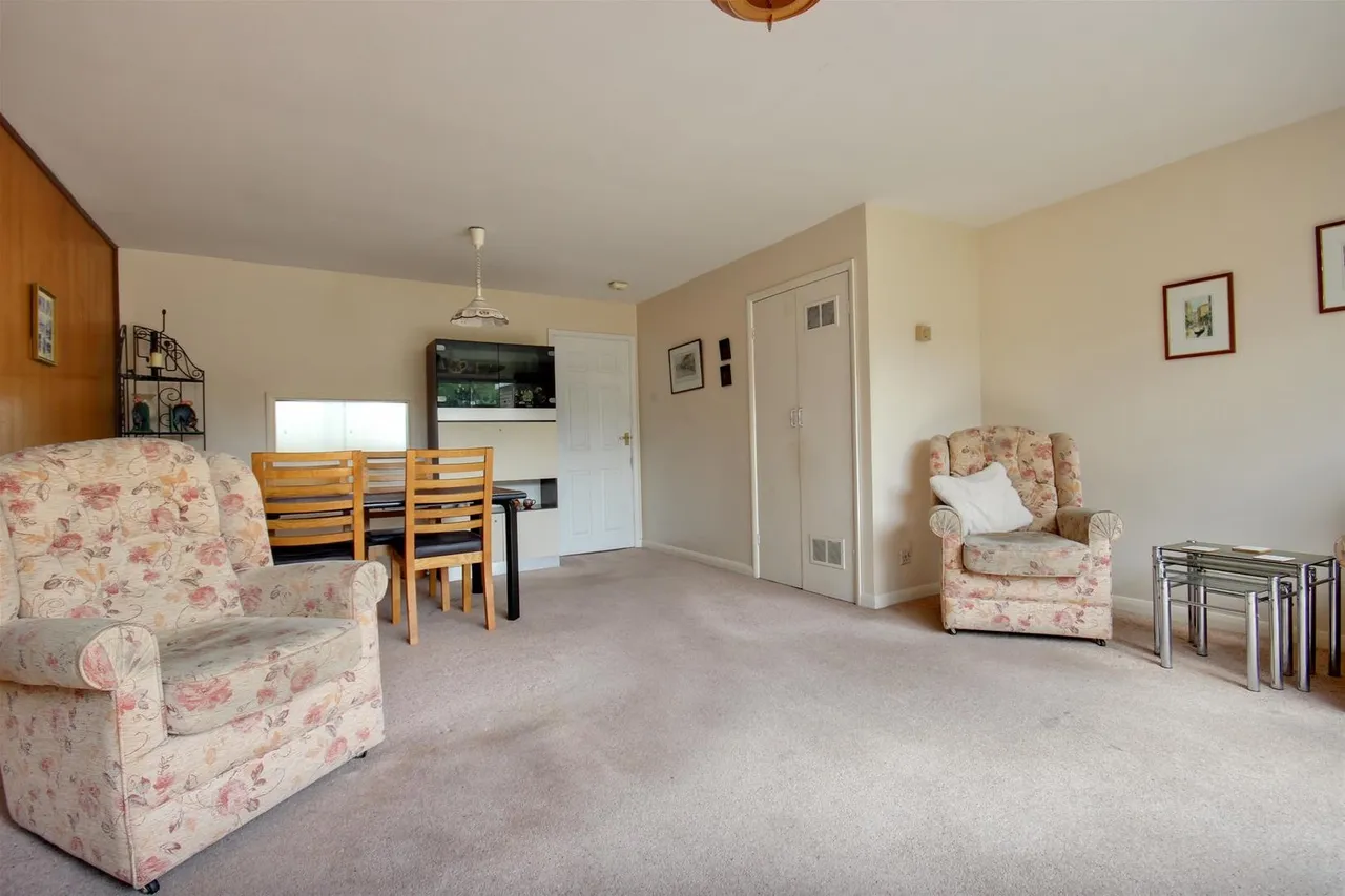 Priory Close, Swanland, photo 4