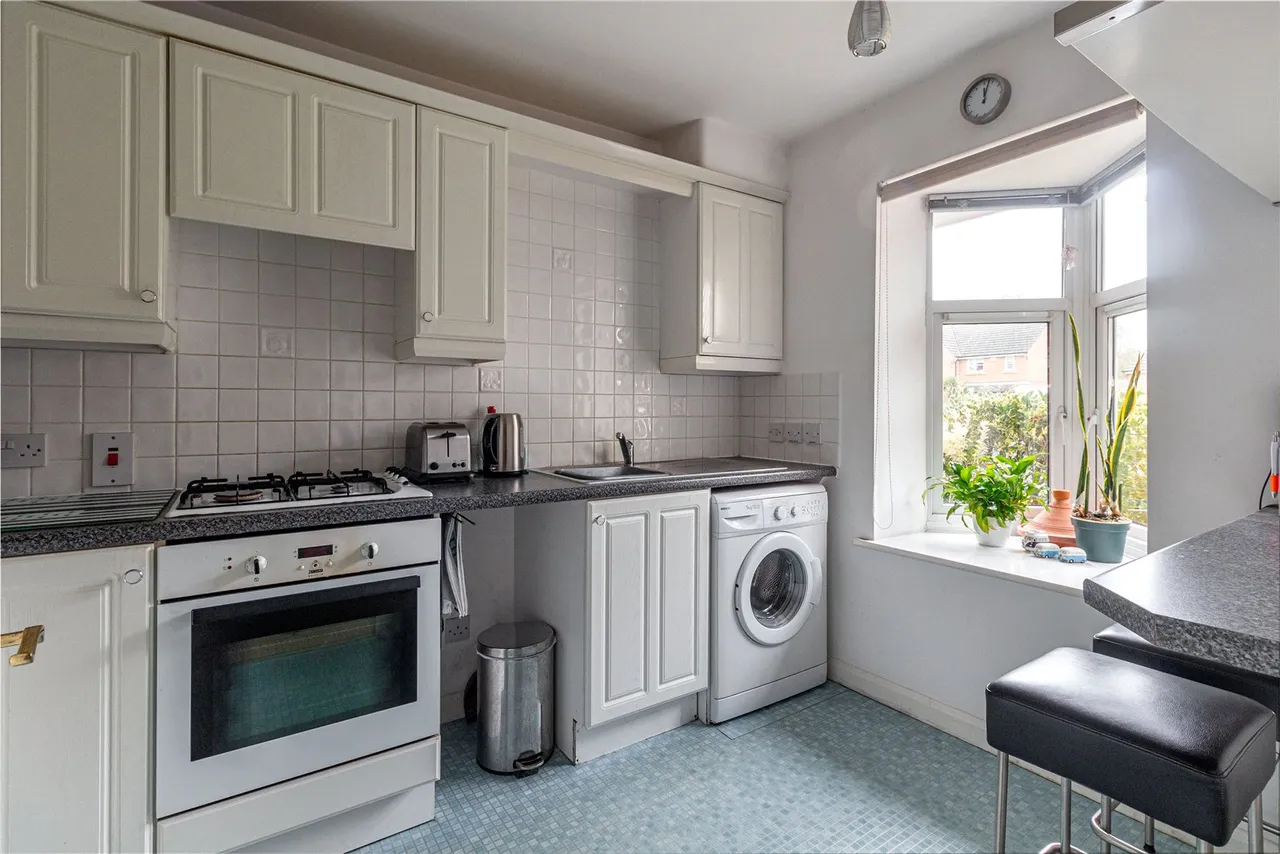 Britannia Close, Redditch, Worcestershire, B98 7BN, photo 3