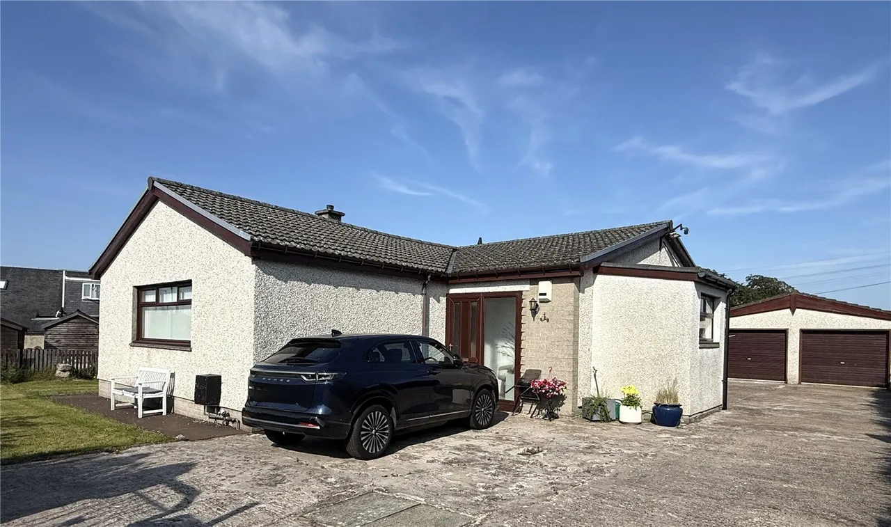 Quarry Road, Law, Carluke, South Lanarkshire, ML8, photo 2