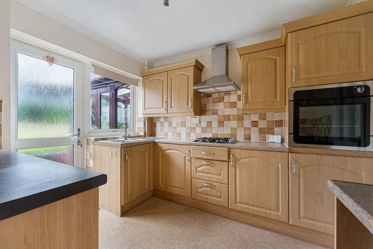 Kilburn Avenue, Ashton-In-Makerfield, Wigan, Wigan, WN4 8SA, photo 3