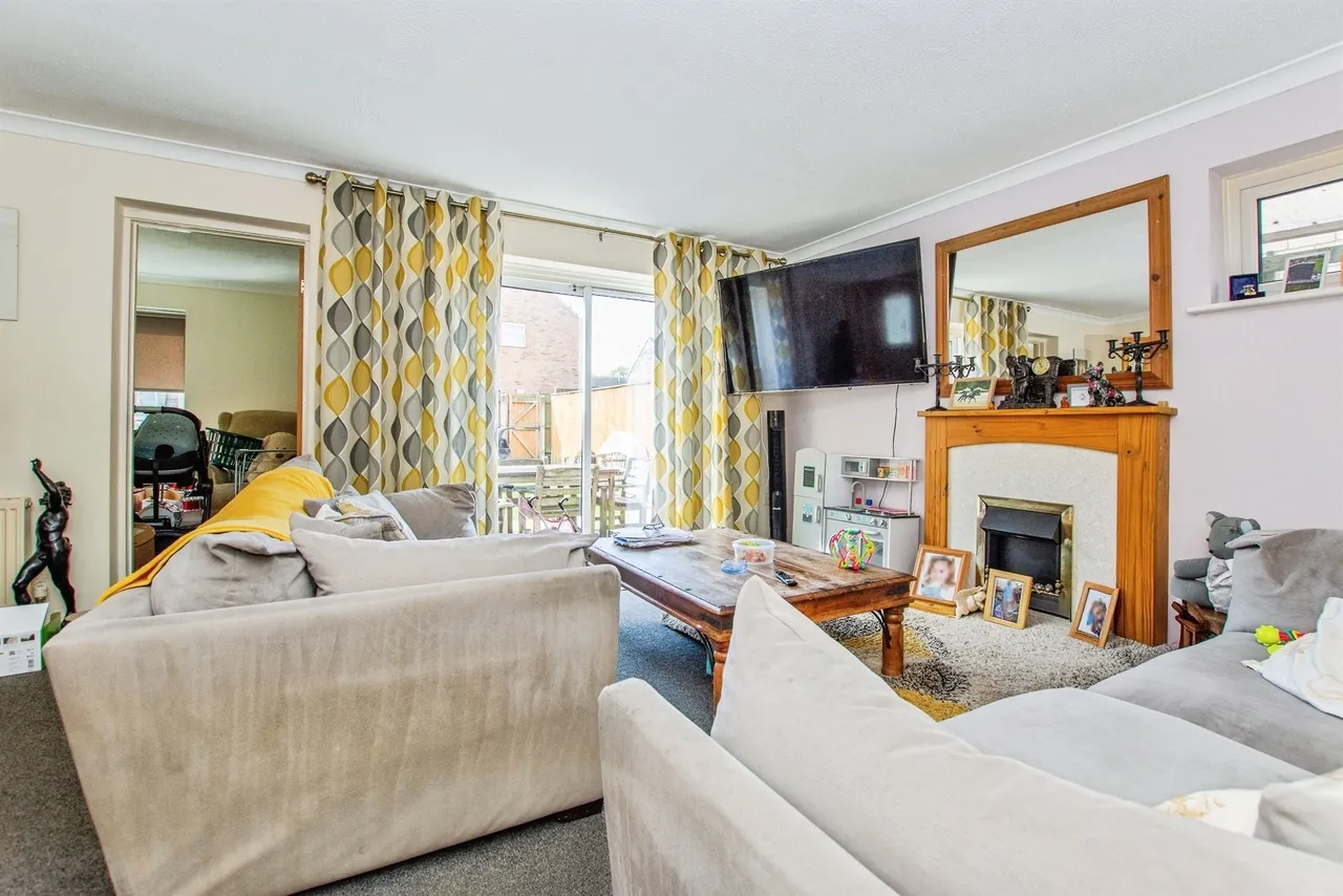 Prince Of Wales Close, Wisbech, photo 3