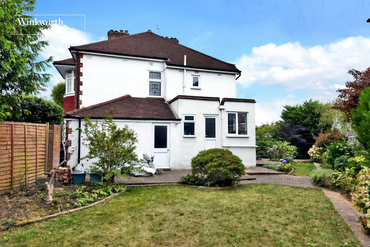 Leyfield, Worcester Park, KT4, photo 18