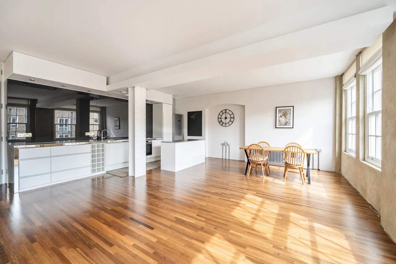 2 bed flat for sale — Green Walk, SE1