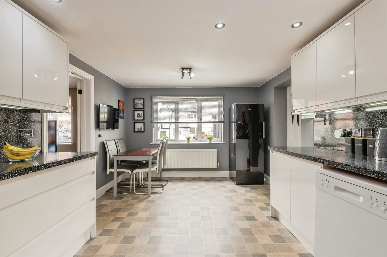 Hayfield Road, Minehead, TA24, photo 5