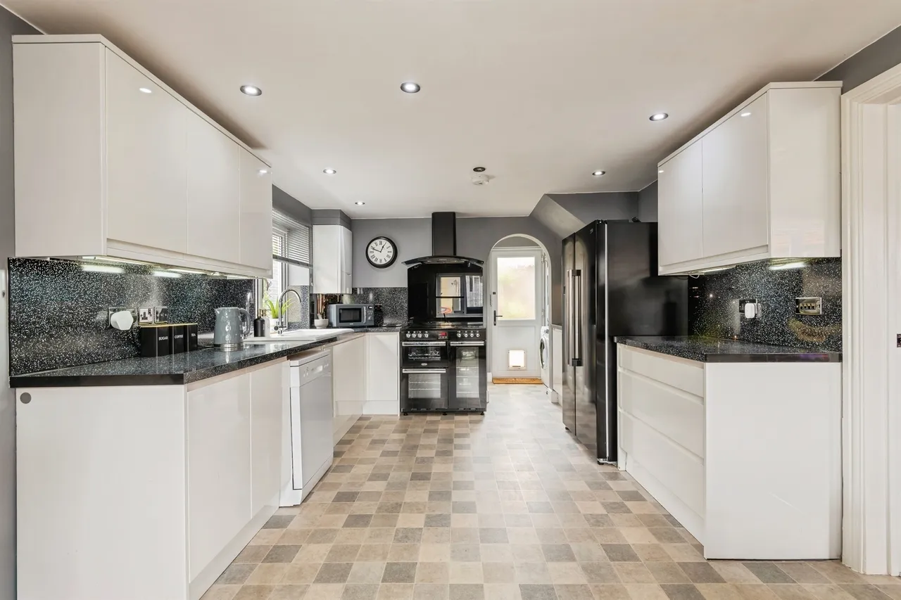Hayfield Road, Minehead, TA24, photo 4