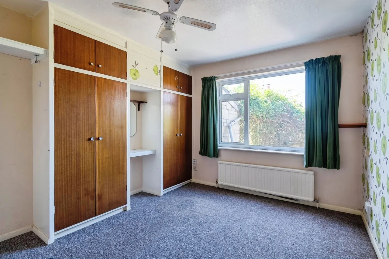 Savernake Avenue, Melksham, photo 7