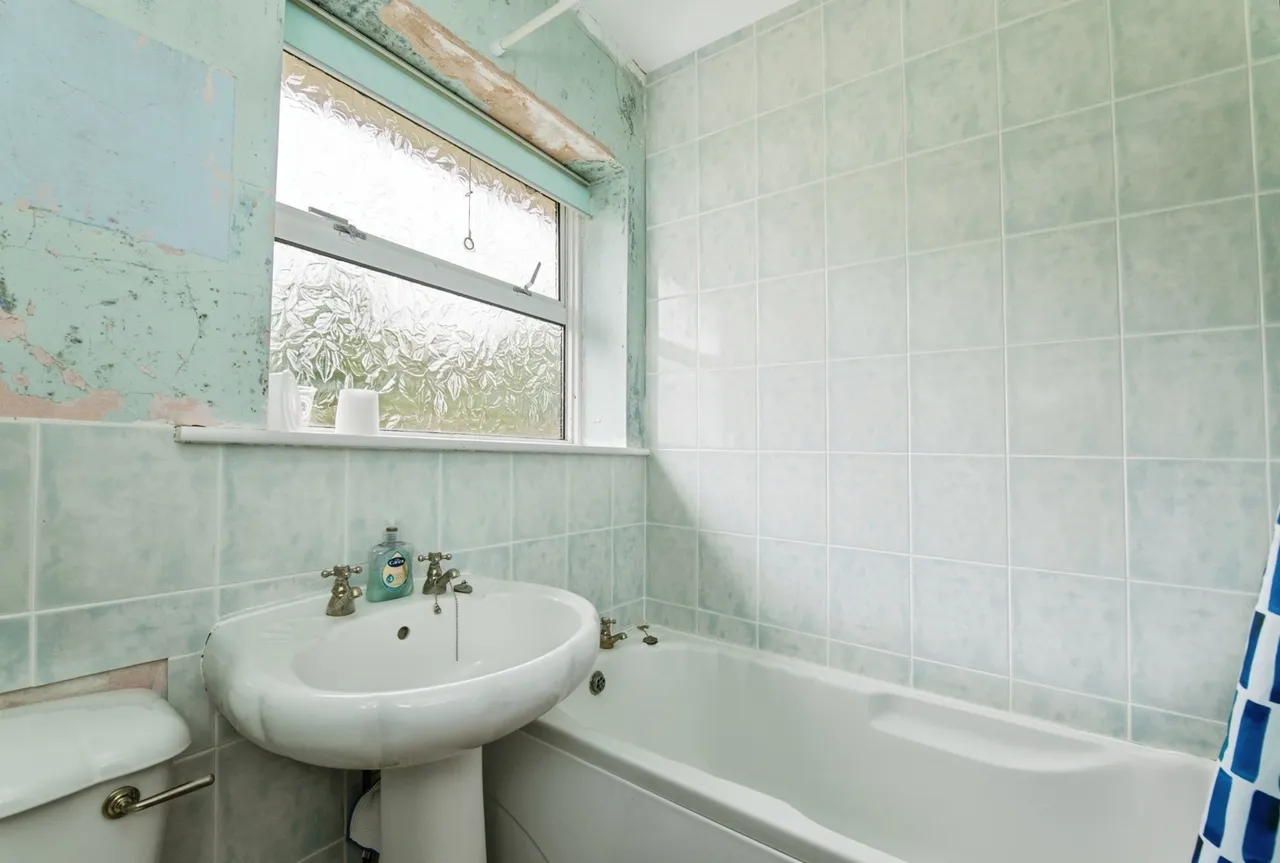 Essington Close, Exmouth, EX8, photo 12