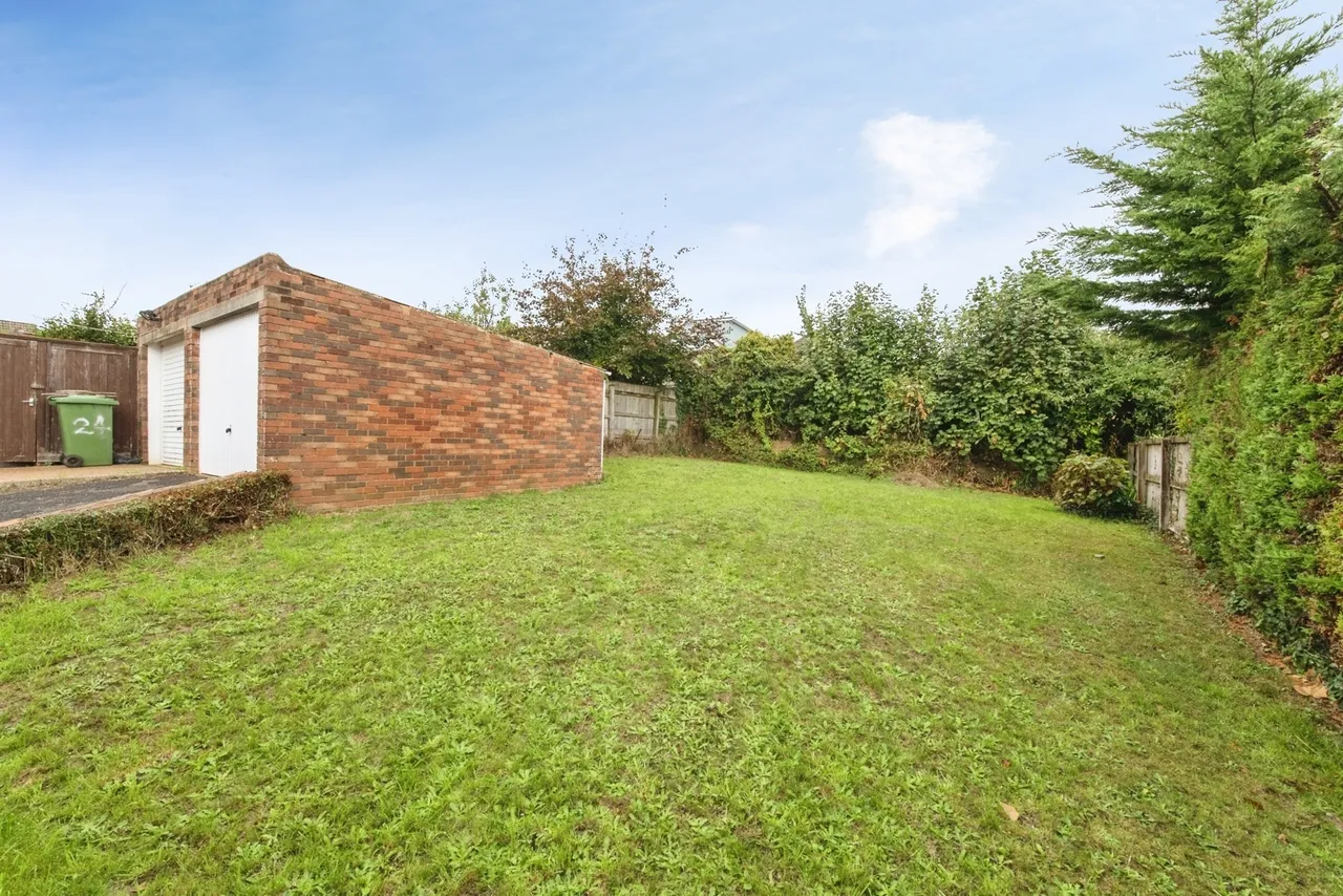 Essington Close, Exmouth, EX8, photo 15