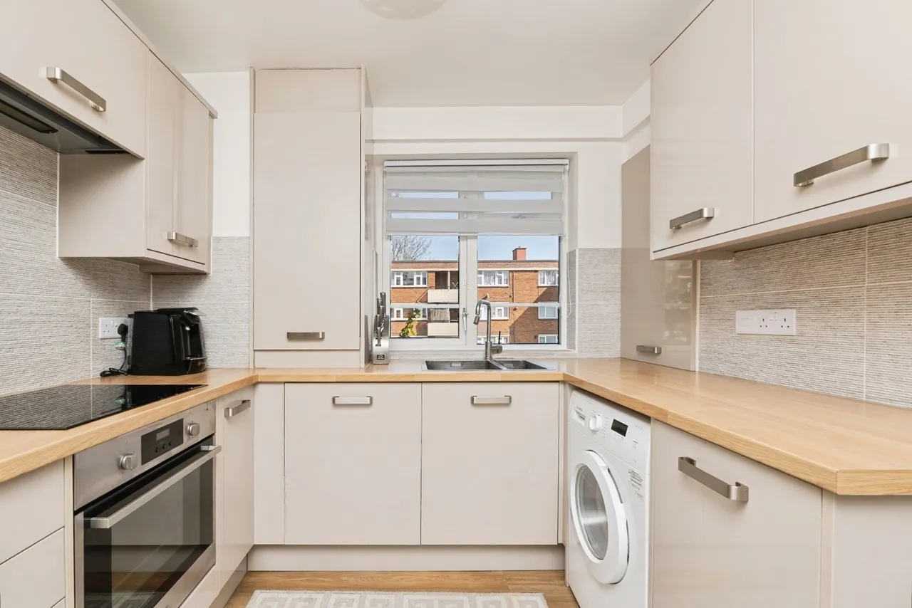 Sheppard Road, Bristol, Somerset, BS16, photo 15