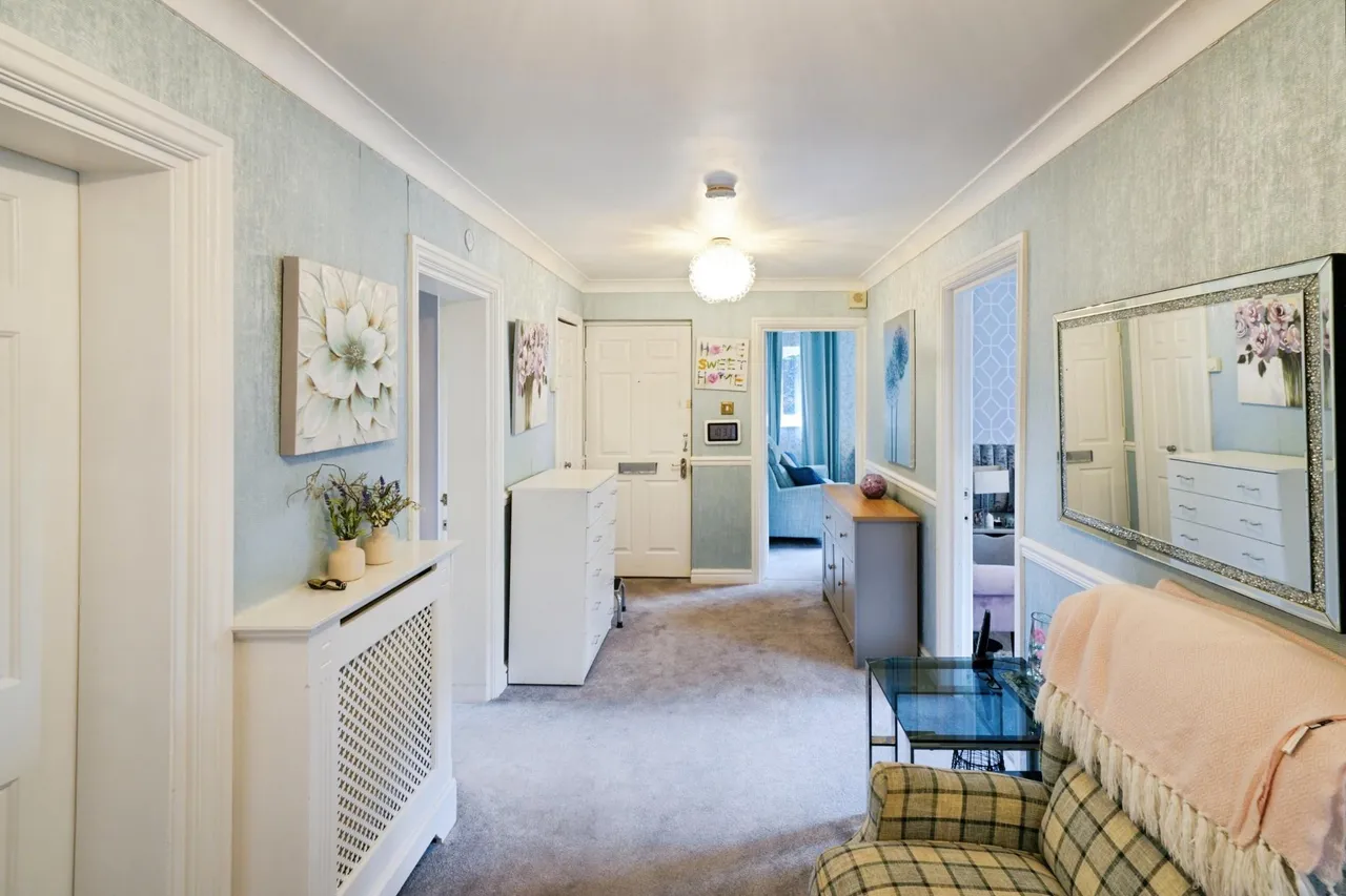 Waterford Road, Prenton, CH43, photo 2