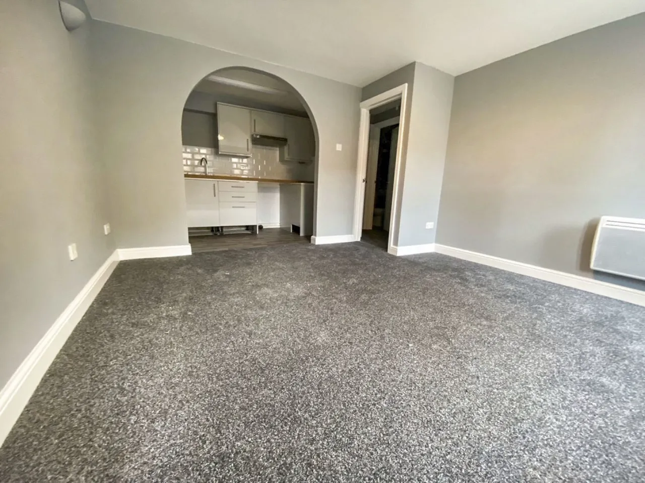 Harding's Court, South Petherton, TA13, photo 5