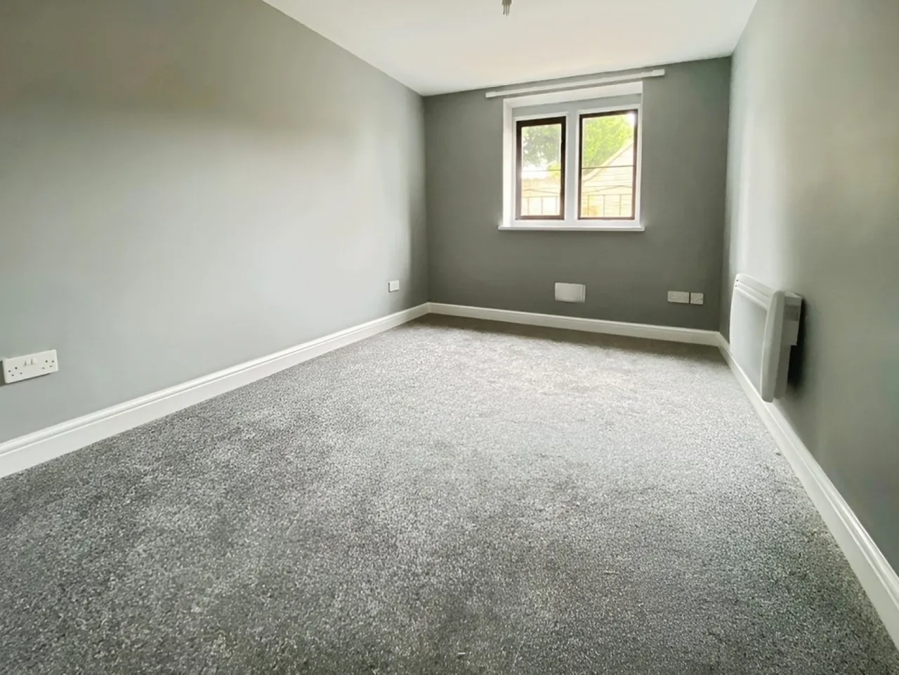 Harding's Court, South Petherton, TA13, photo 7