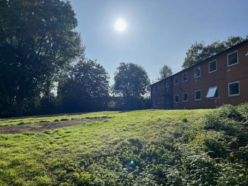 Gloucester Grange, Newcastle, ST5, photo 8