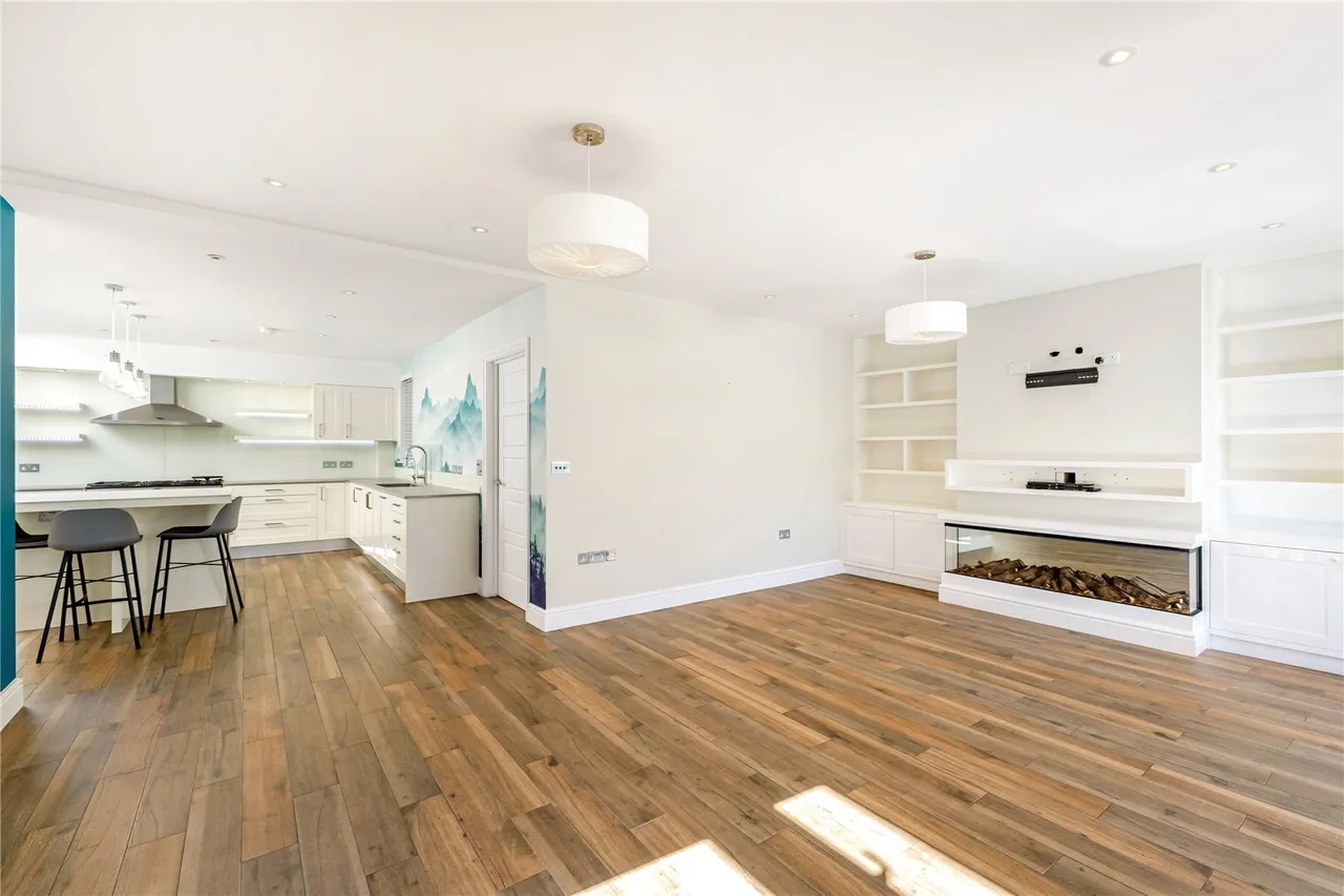 Canberra Place, Richmond, TW9, photo 4