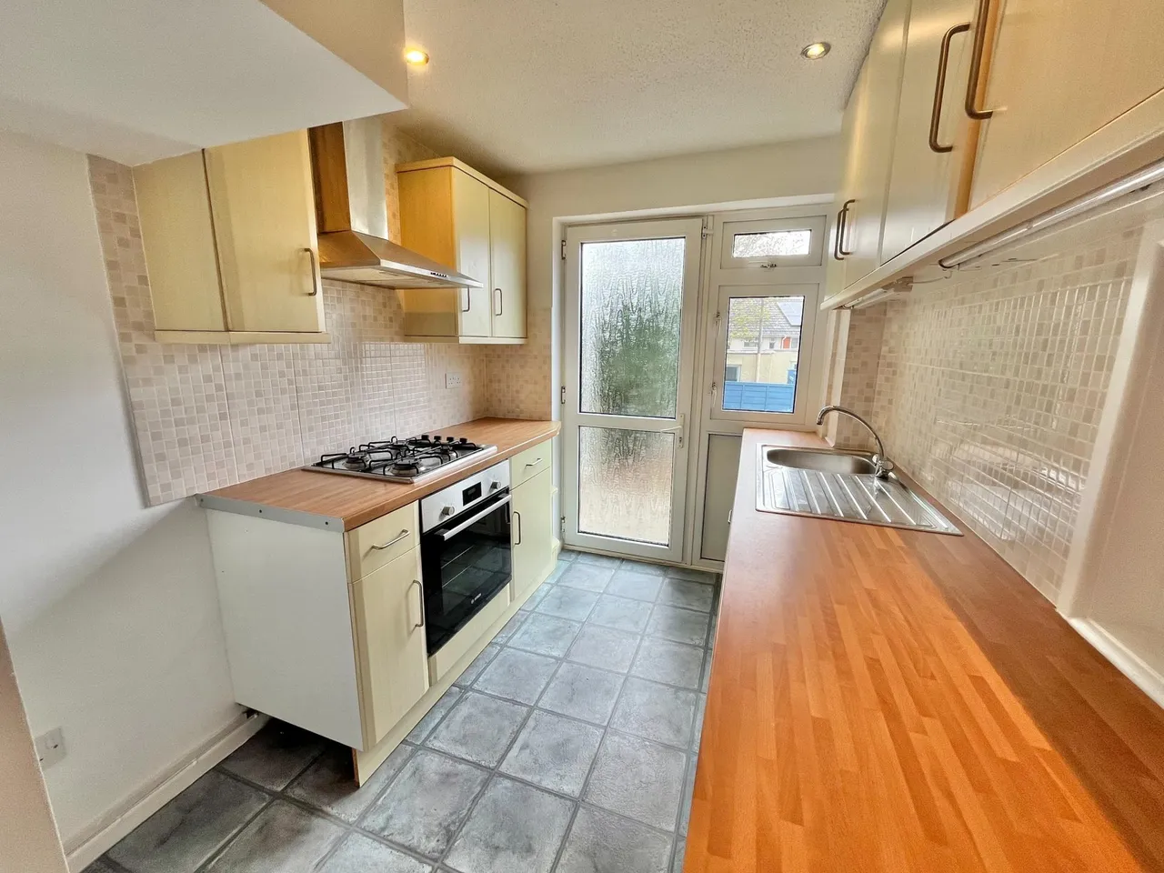 Marlborough Close, Saltash, PL12, photo 4