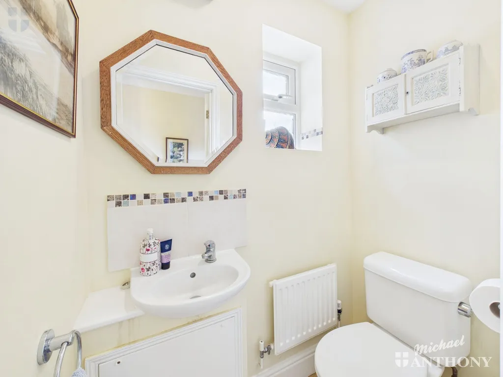 Church Farm Close, Bierton, Aylesbury, HP22 5EL, photo 16