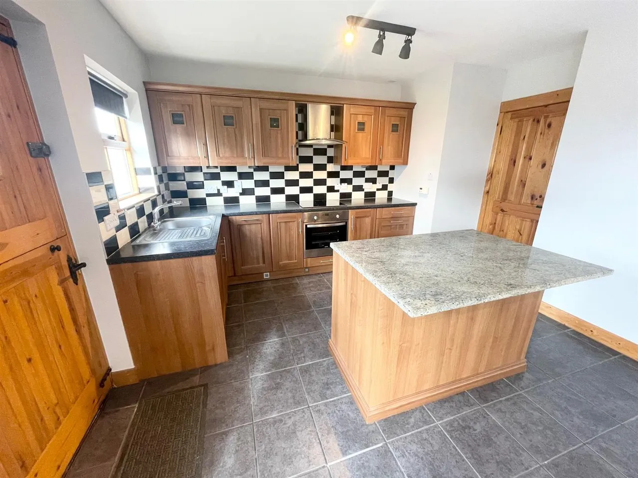 The Moatlands, ballyhalbert, BT22, photo 6