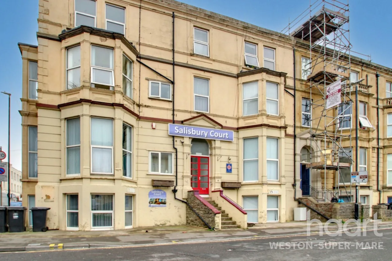 1 bed flat to rent, Victoria Square, BS23