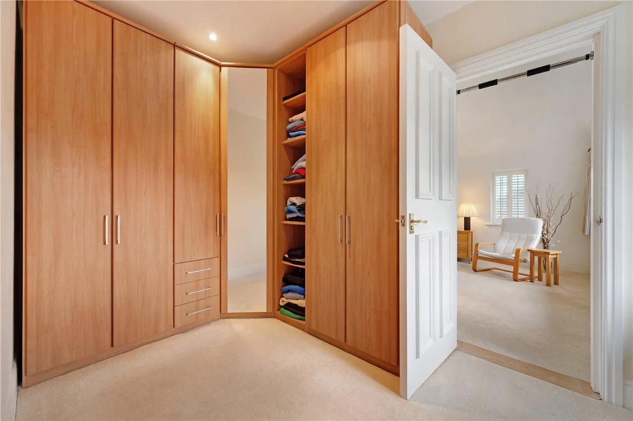 Sicklinghall Road, Wetherby, photo 16