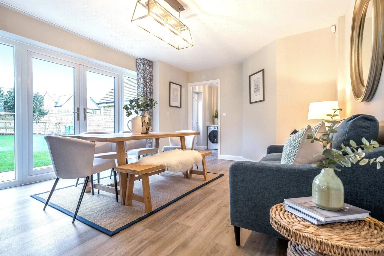 The Burford At Quarry Fold, Gloucestershire, Cromhall, GL12 8AJ, photo 2