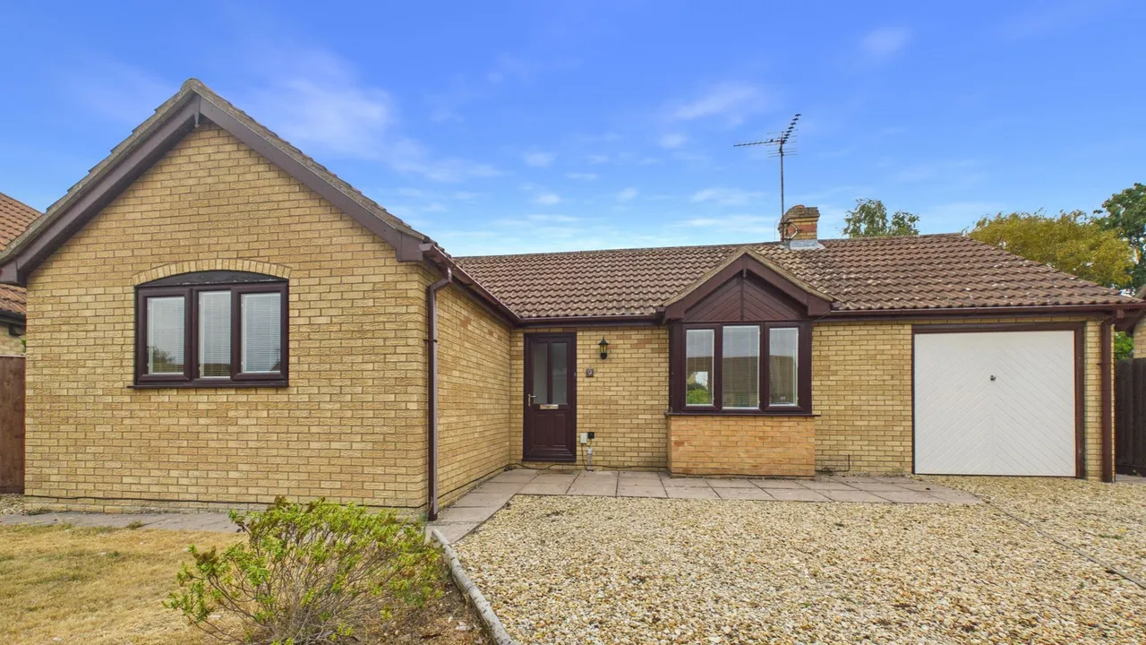 Orchard Close, Morton, Bourne, PE10, photo 20