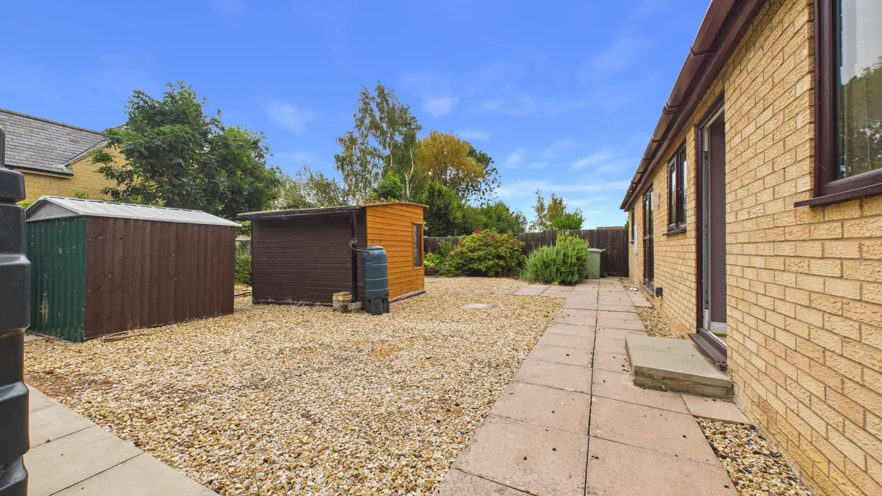 Orchard Close, Morton, Bourne, PE10, photo 14