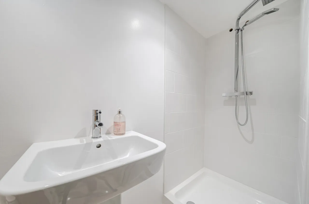 Holmesdale Road, South Darenth, DA4, photo 20