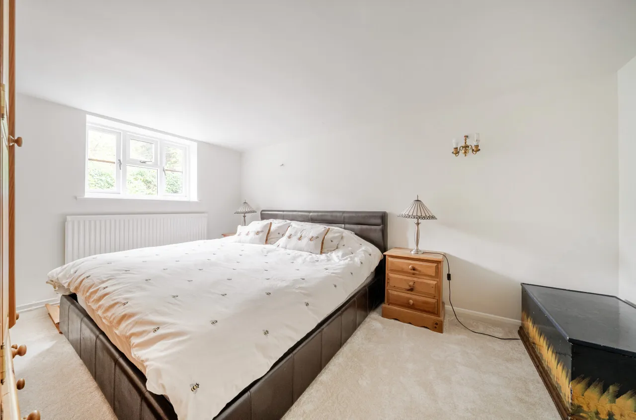 Holmesdale Road, South Darenth, DA4, photo 21