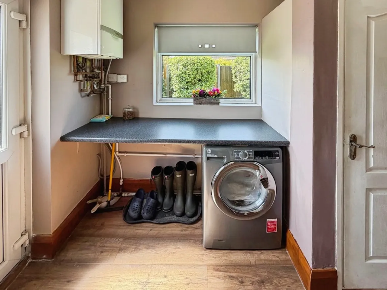 Field Close, Westbury, photo 9